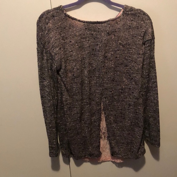 Top - Picture 2 of 2